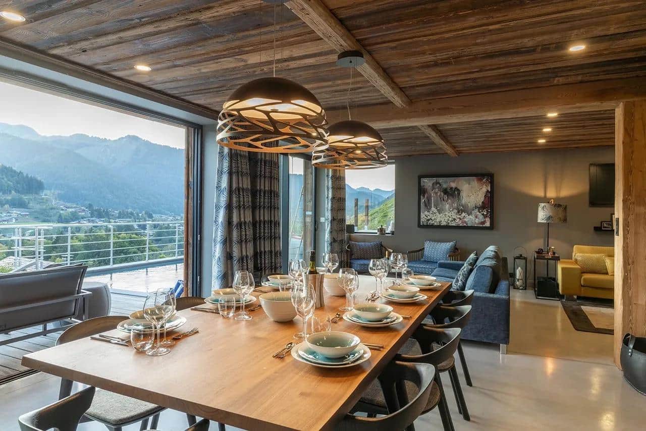 Alpine Retreat Dinningroom