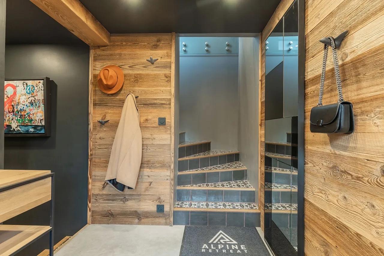 Alpine Retreat entrance