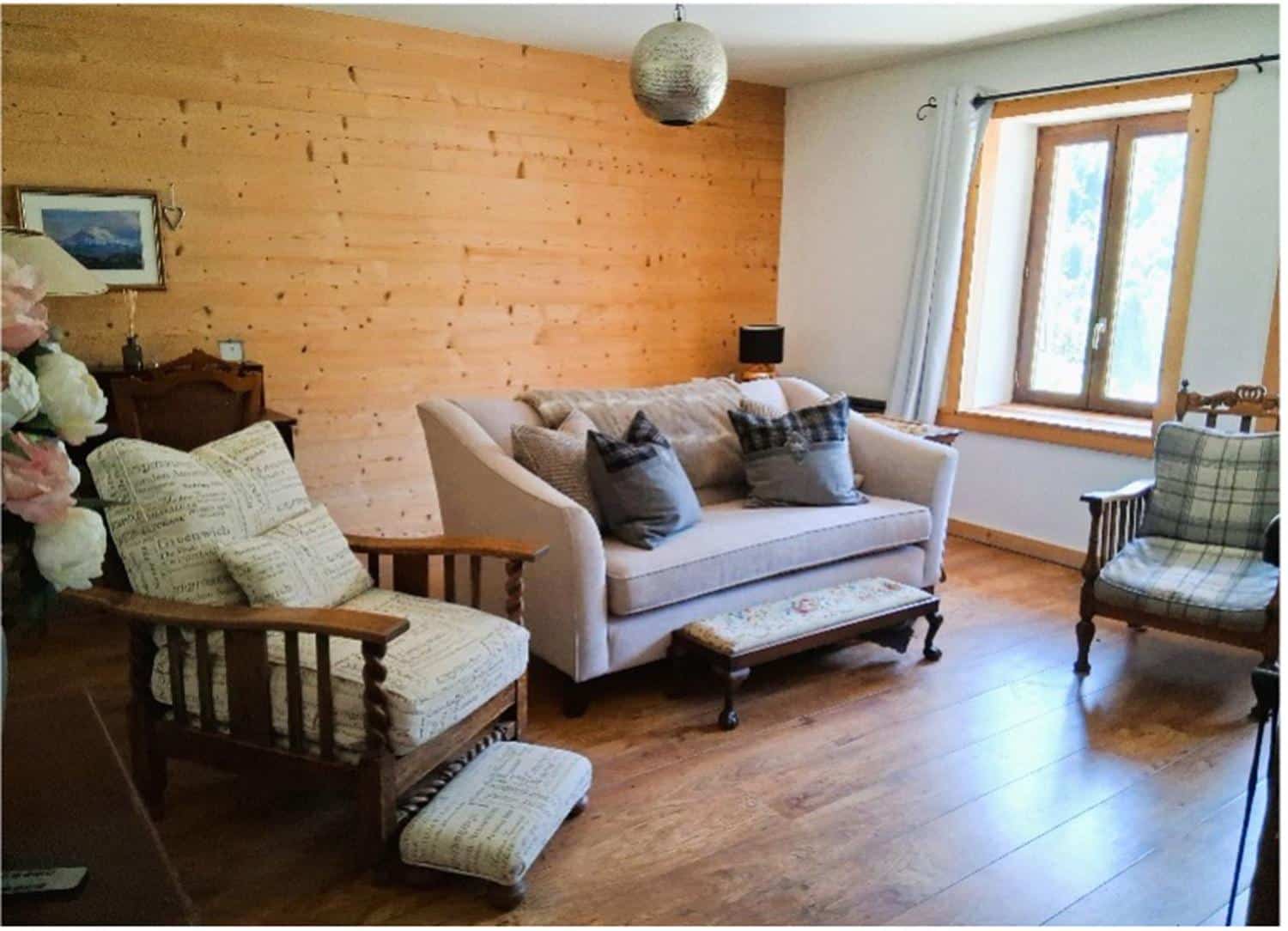 Maison du Coeur 1 Maison du Coeur Self Catered Chalet